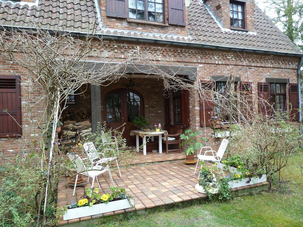 B&B 'T Nieuw Lijsternest Wezembeek-Oppem Extérieur photo